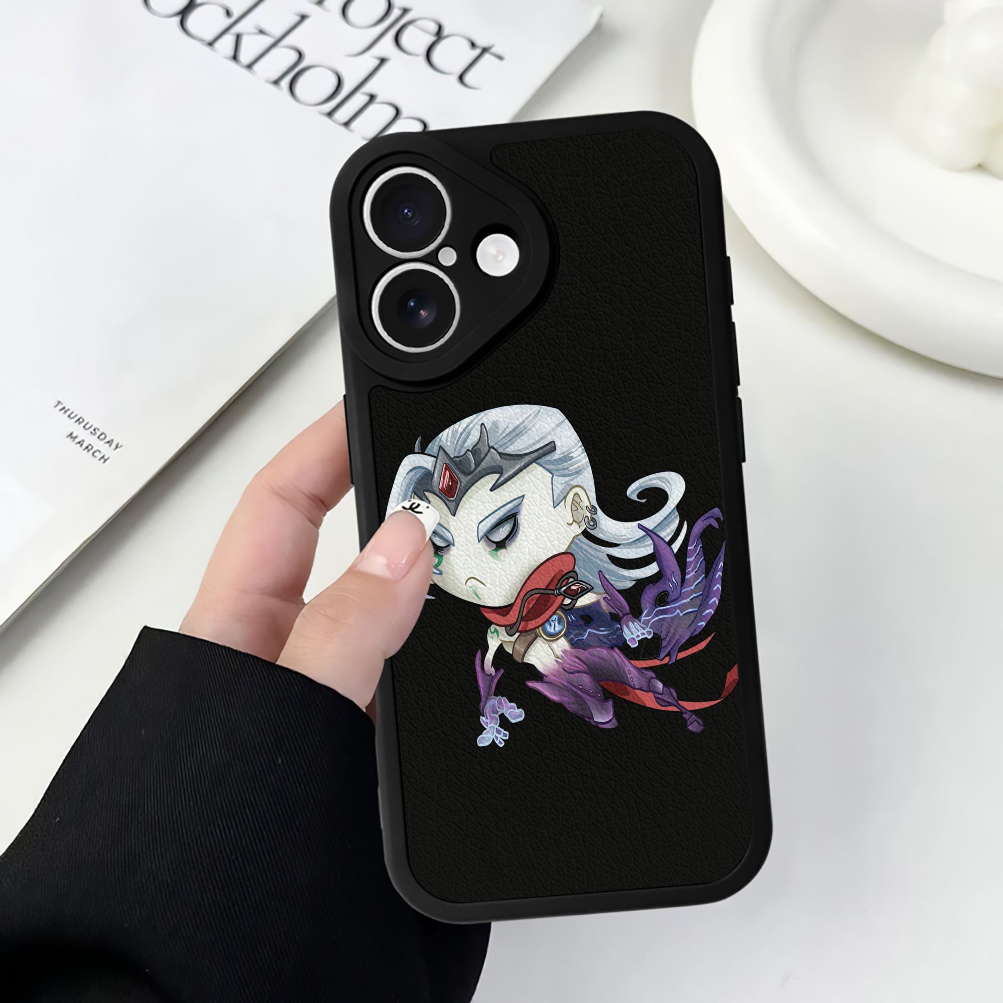 （画像用） リーグ・オブ・レジェンド League of Legends LOL 【iPhone 16シリーズ対応】シリコンスマホケース（レザー調） 材質：シリコン